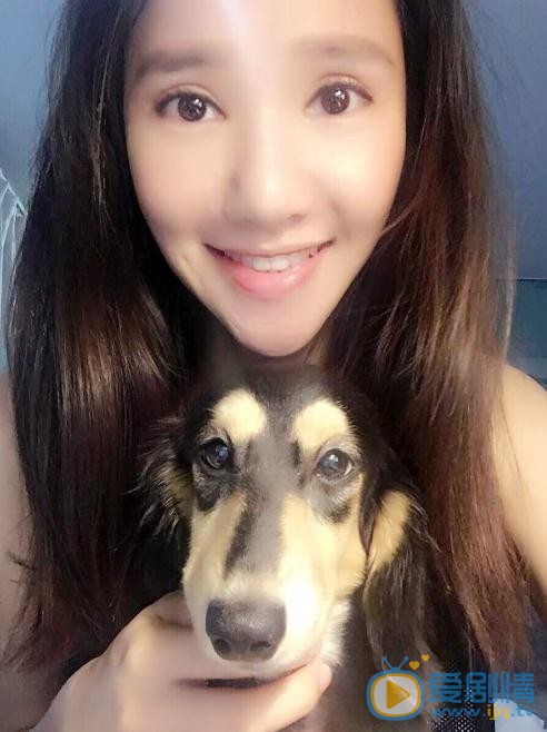 徐千京与宠物写真 徐千京高清写真_徐千京高清剧照
