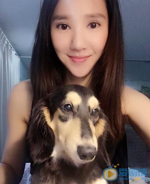 徐千京与宠物写真 徐千京高清写真_徐千京高清剧照