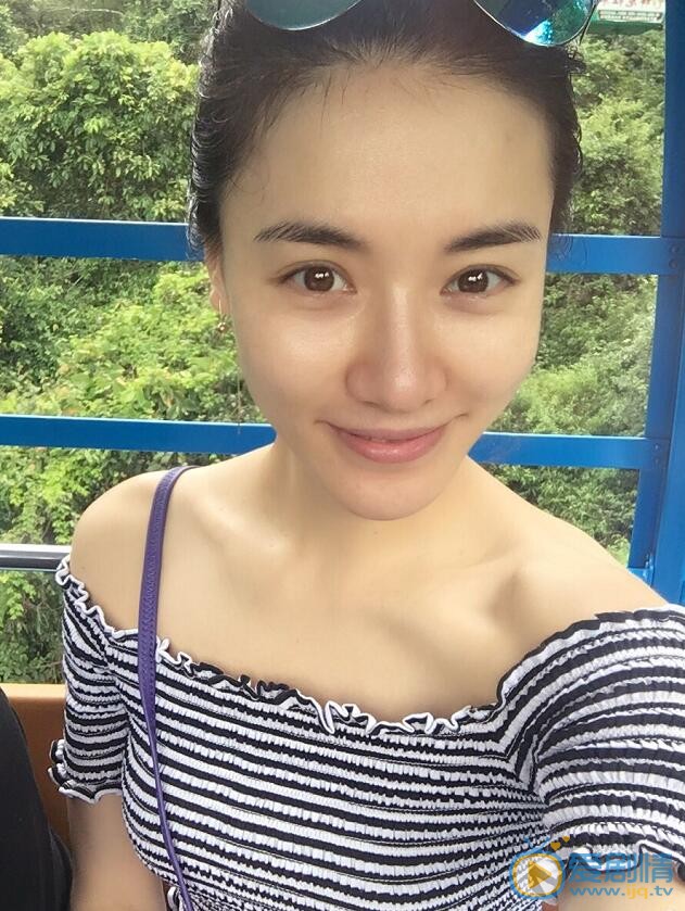 邢宇菲卖萌照 邢宇菲高清写真_邢宇菲高清剧照