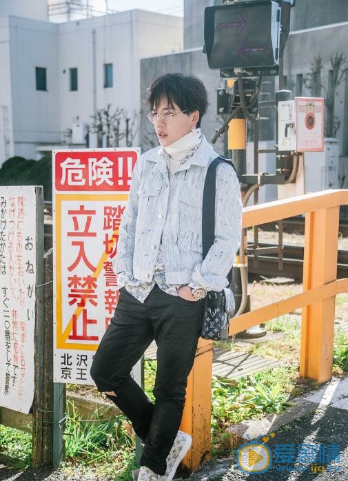刘维街拍写真 刘维高清写真_刘维高清剧照