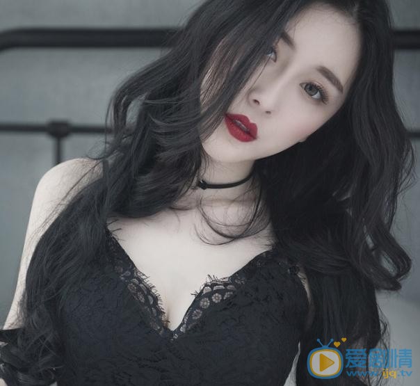 戴菲小性感写真 戴菲高清写真_戴菲高清剧照