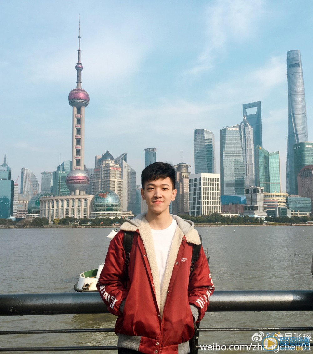 张琛生活照 张琛高清写真_张琛高清剧照
