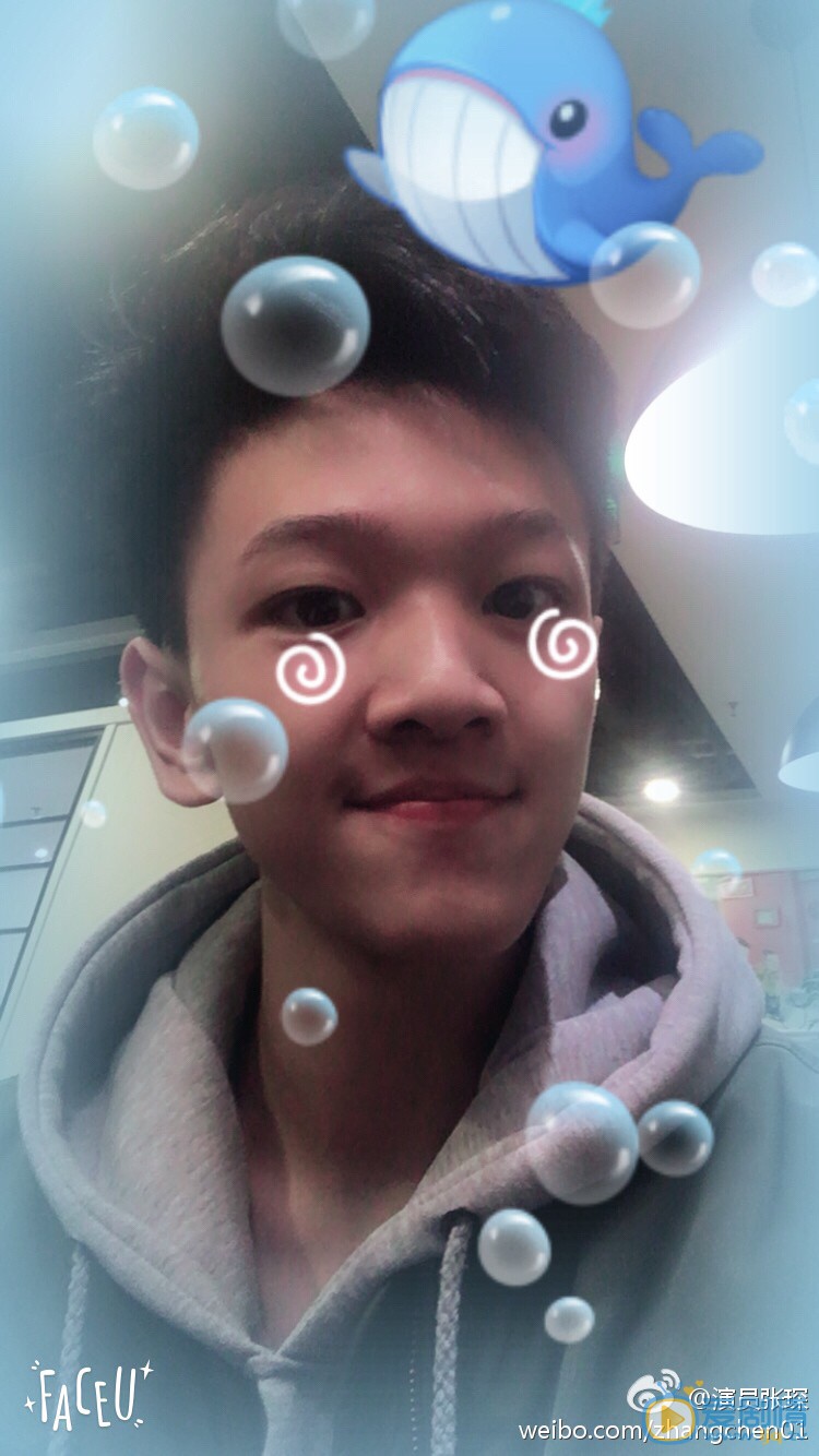 张琛生活照 张琛高清写真_张琛高清剧照