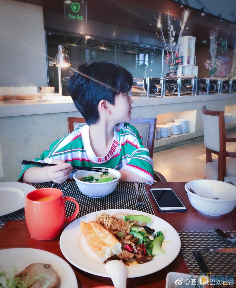 刘若谷生活照 刘若谷高清写真_刘若谷高清剧照