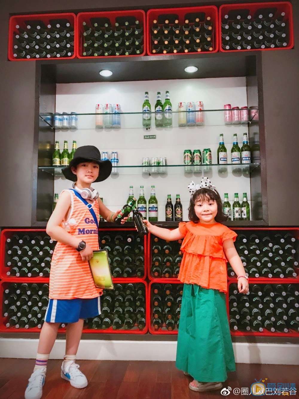 刘若谷兄妹写真 刘若谷高清写真_刘若谷高清剧照