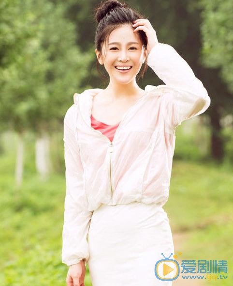 林伊婷可爱写真 林伊婷高清写真_林伊婷高清剧照
