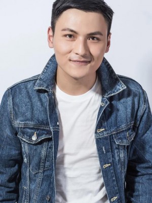 李连正