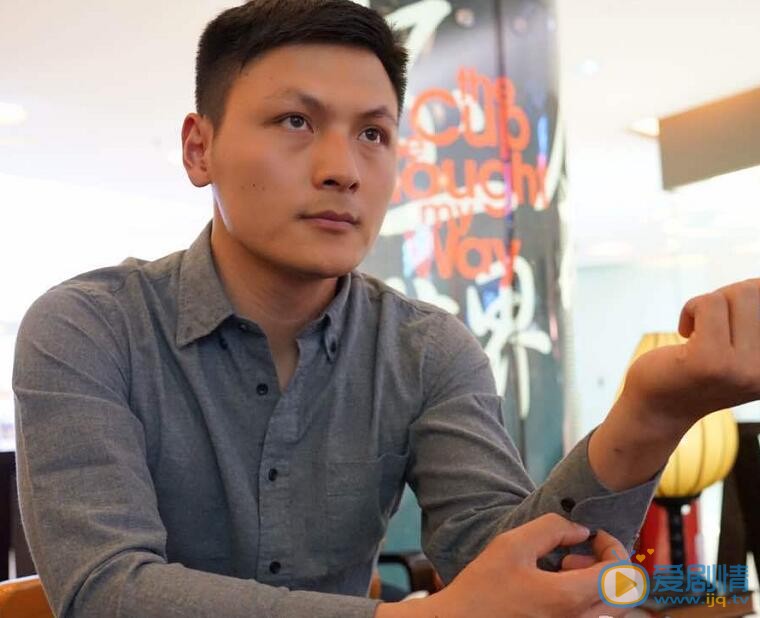李连正生活照 李连正高清写真_李连正高清剧照