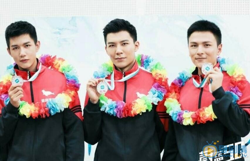 李连正《蔚蓝50米》剧照 李连正高清写真_李连正高清剧照