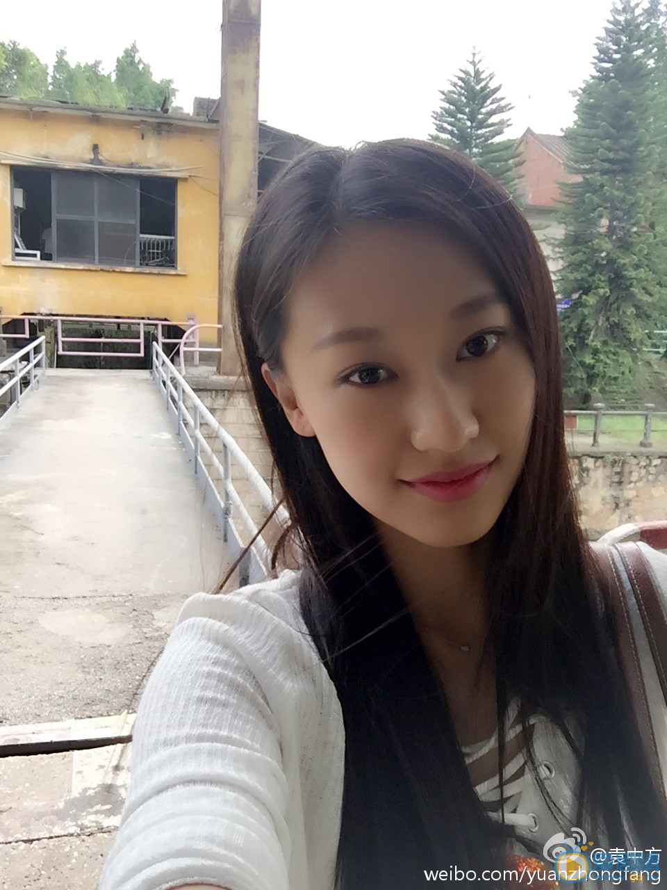 袁中方生活照 袁中方高清写真_袁中方高清剧照