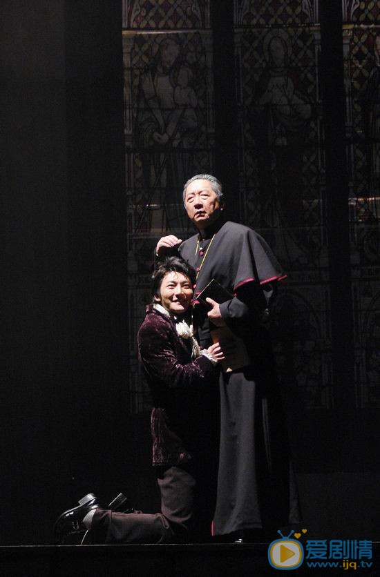 郭京飞话剧作品照 郭京飞高清写真_郭京飞高清剧照