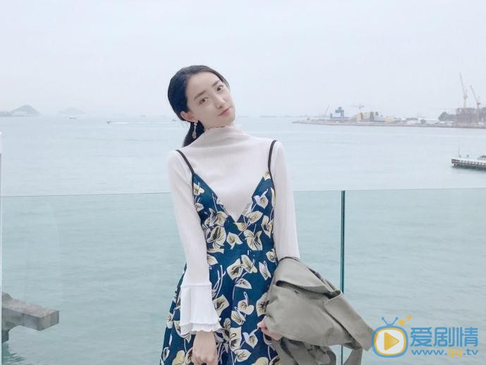 曲凌子生活照 曲凌子高清写真_曲凌子高清剧照