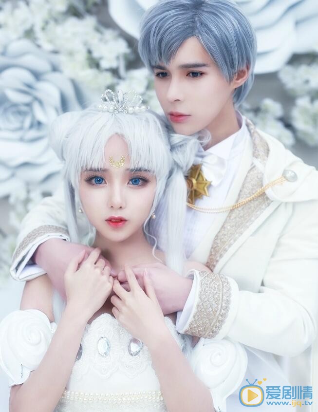 血纯茗雅《美少女战士》cos 血纯茗雅高清写真_血纯茗雅高清剧照