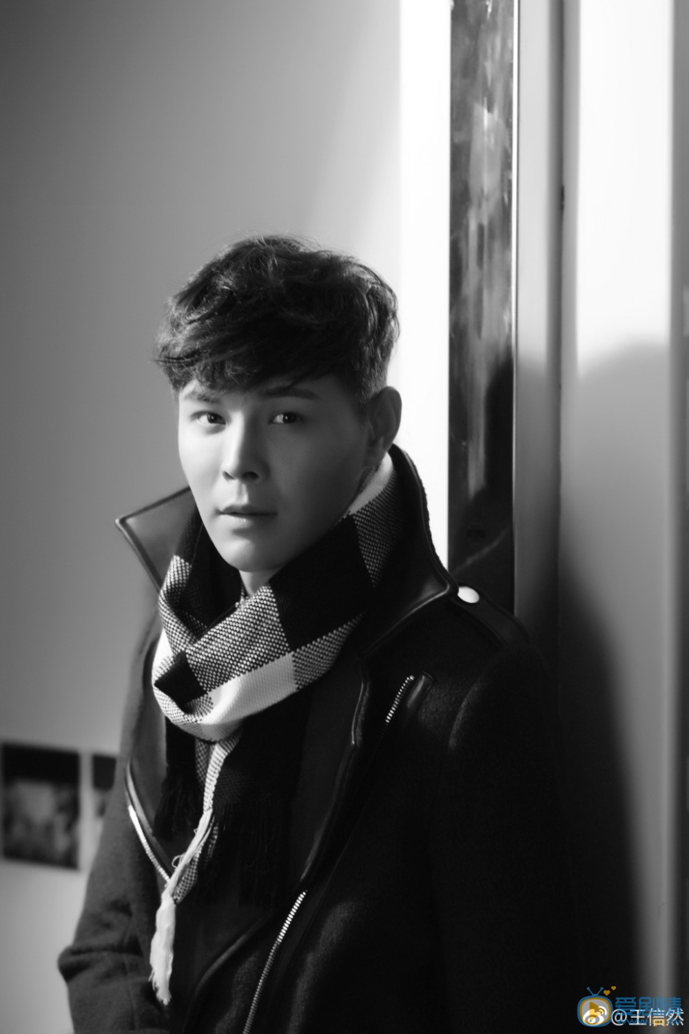 王信然绅士写真 王信然高清写真_王信然高清剧照