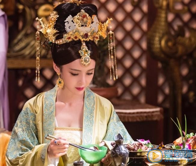 王瑞子《轩辕剑之汉之云》剧照 王瑞子高清写真_王瑞子高清剧照
