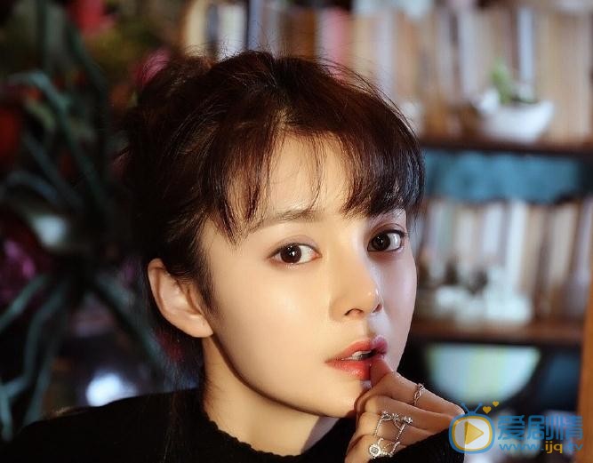 王瑞子街拍写真 王瑞子高清写真_王瑞子高清剧照
