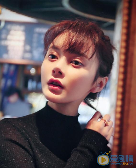 王瑞子街拍写真 王瑞子高清写真_王瑞子高清剧照
