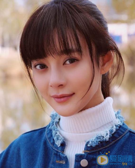 王瑞子街拍写真 王瑞子高清写真_王瑞子高清剧照