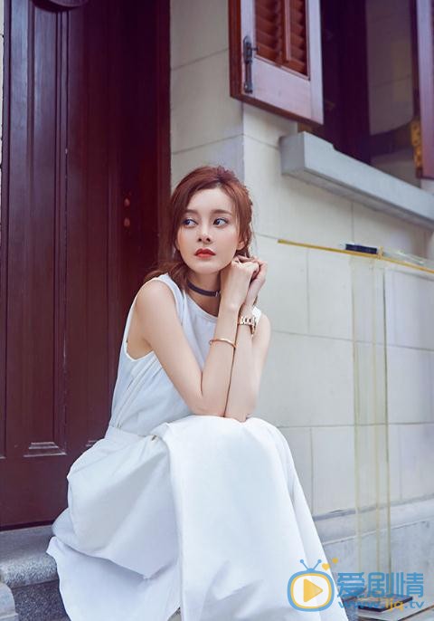 王瑞子街拍写真 王瑞子高清写真_王瑞子高清剧照