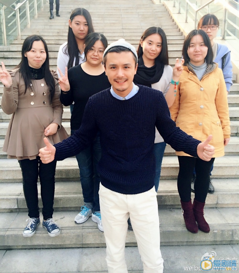 李立生活照 李立高清写真_李立高清剧照