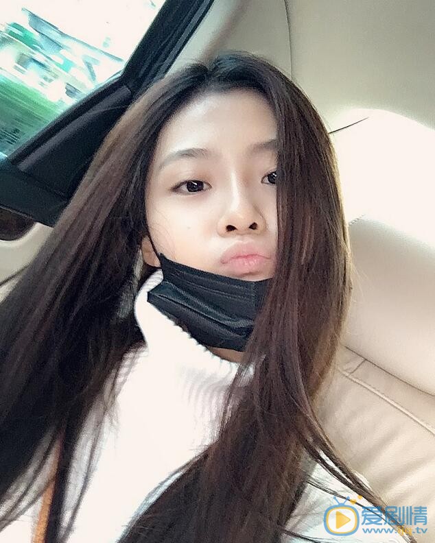 常曦元卖萌照 常曦元高清写真_常曦元高清剧照