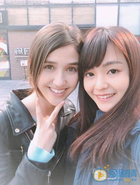 恩美与人合照 恩美高清写真_恩美高清剧照