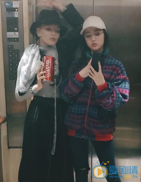 恩美与人合照 恩美高清写真_恩美高清剧照