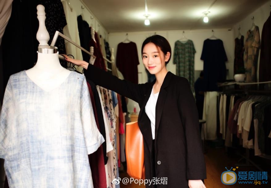 张熠时尚街拍 张熠高清写真_张熠高清剧照
