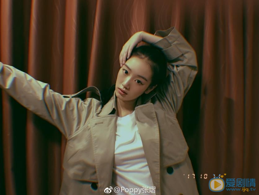 张熠时尚街拍 张熠高清写真_张熠高清剧照