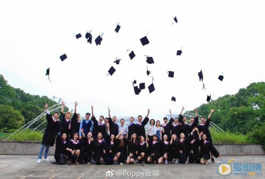 张熠毕业照 张熠高清写真_张熠高清剧照
