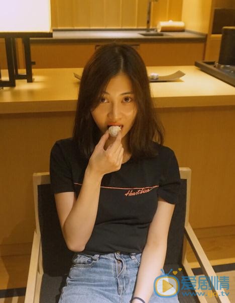 王俏霖生活照 王俏霖高清写真_王俏霖高清剧照
