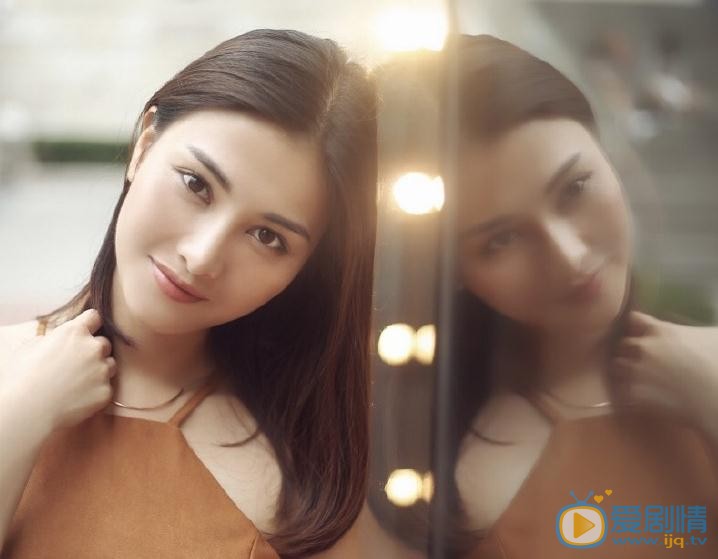 王俏霖夏日写真 王俏霖高清写真_王俏霖高清剧照