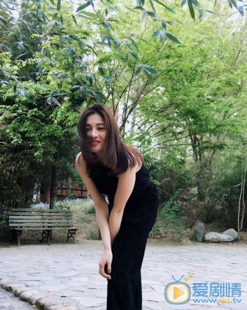 王俏霖清纯写真 王俏霖高清写真_王俏霖高清剧照