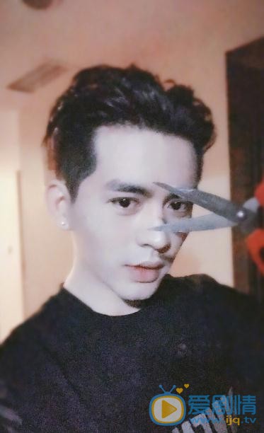 隋柯名生活照 隋柯名高清写真_隋柯名高清剧照