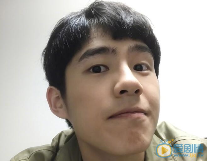 刘昊然生活照 刘昊然高清写真_刘昊然高清剧照