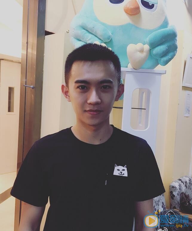 邵如一生活照 邵如一高清写真_邵如一高清剧照