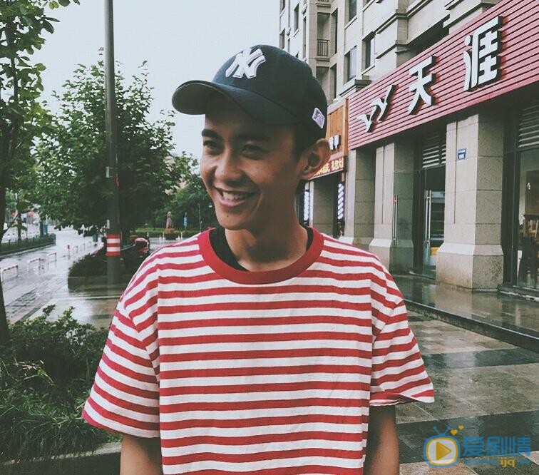 邵如一生活照 邵如一高清写真_邵如一高清剧照