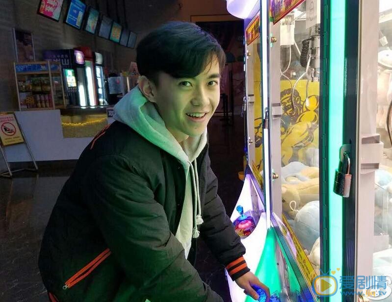 邵如一生活照 邵如一高清写真_邵如一高清剧照