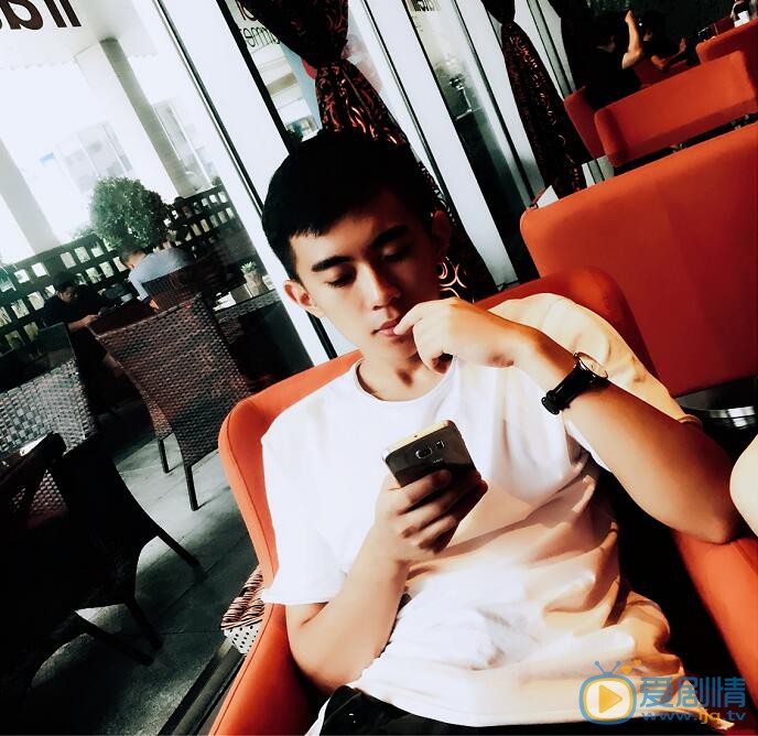 邵如一生活照 邵如一高清写真_邵如一高清剧照