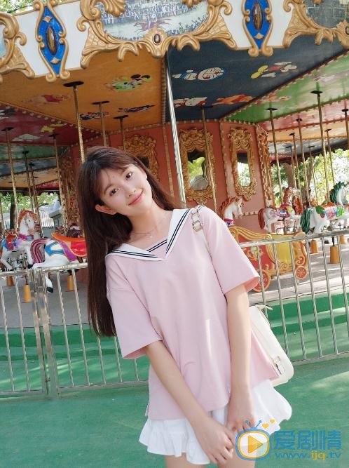 钟恩淇制服写真 钟恩淇高清写真_钟恩淇高清剧照