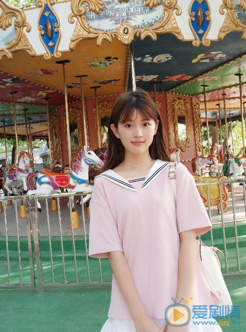 钟恩淇制服写真 钟恩淇高清写真_钟恩淇高清剧照