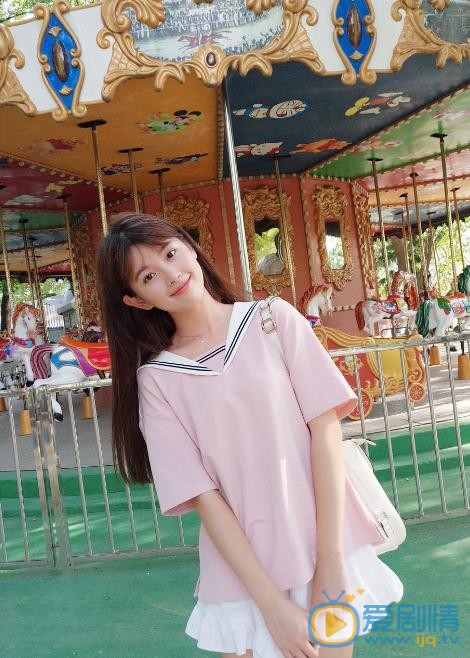 钟恩淇制服写真 钟恩淇高清写真_钟恩淇高清剧照