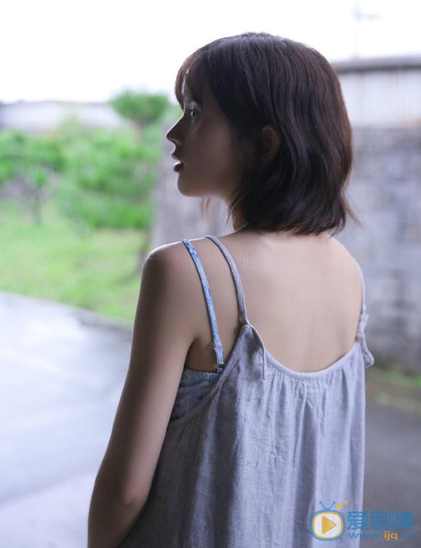 钟恩淇清凉写真 钟恩淇高清写真_钟恩淇高清剧照