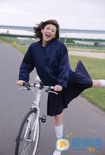 钟恩淇制服写真 钟恩淇高清写真_钟恩淇高清剧照