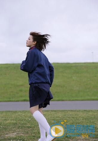 钟恩淇制服写真 钟恩淇高清写真_钟恩淇高清剧照
