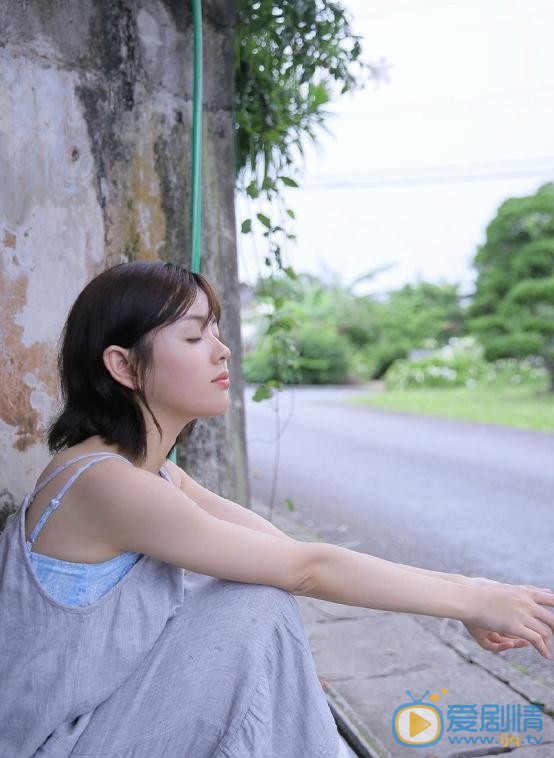 钟恩淇夏日写真 钟恩淇高清写真_钟恩淇高清剧照