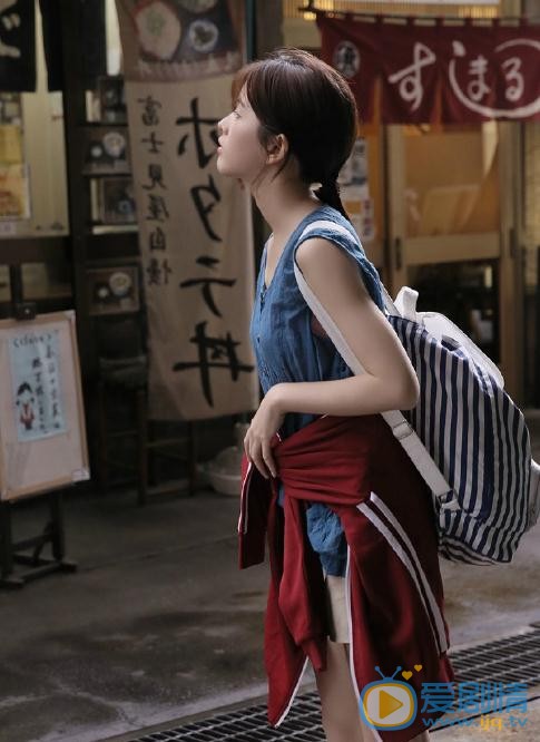 钟恩淇街拍写真 钟恩淇高清写真_钟恩淇高清剧照