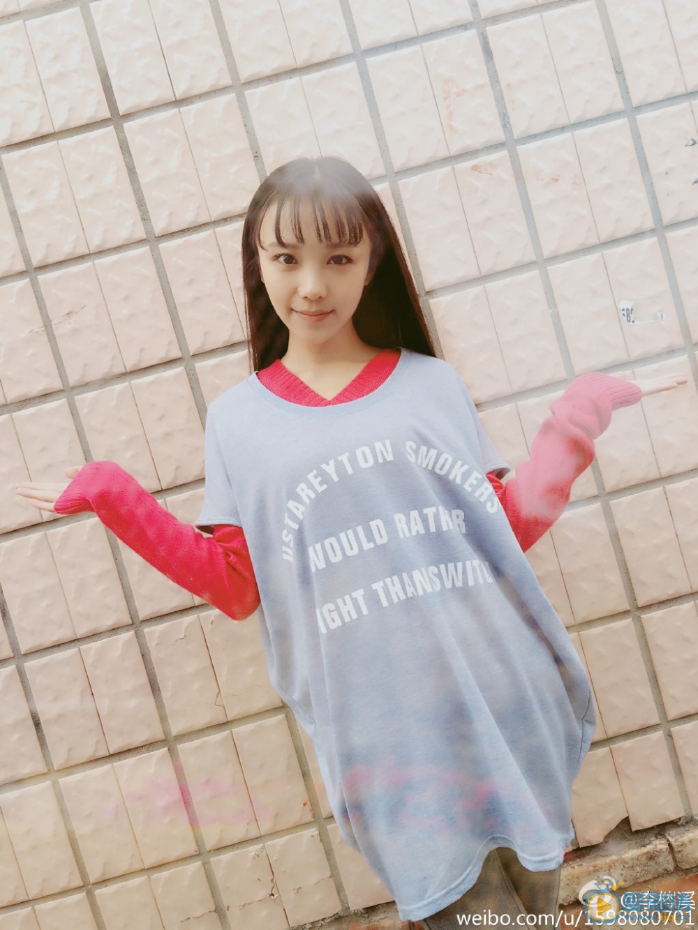 李梣溪生活照 李梣溪高清写真_李梣溪高清剧照
