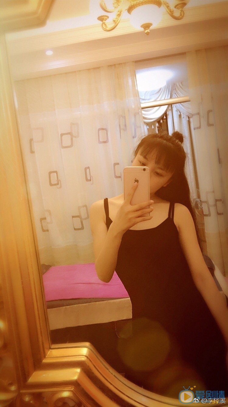 李梣溪生活照 李梣溪高清写真_李梣溪高清剧照
