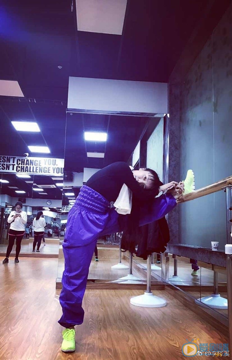 李梣溪生活照 李梣溪高清写真_李梣溪高清剧照